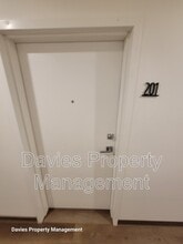 9219-9228 228 St NW in Edmonton, AB - Building Photo - Building Photo