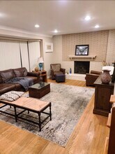 2909 W Birchwood Ave in Chicago, IL - Building Photo - Building Photo