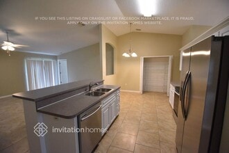 5387 Hader Rd in North Port, FL - Building Photo - Building Photo