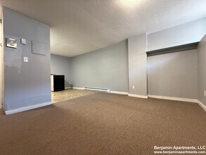 890 Huntington Ave, Unit 1 in Boston, MA - Building Photo - Building Photo