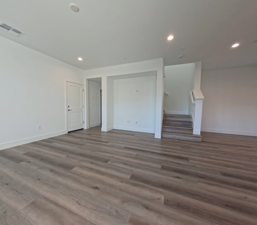 2716 Amora Cir in Santa Rosa, CA - Building Photo