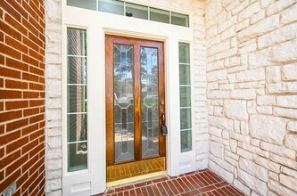 18018 Somerset Knolls Ct in Houston, TX - Foto de edificio - Building Photo