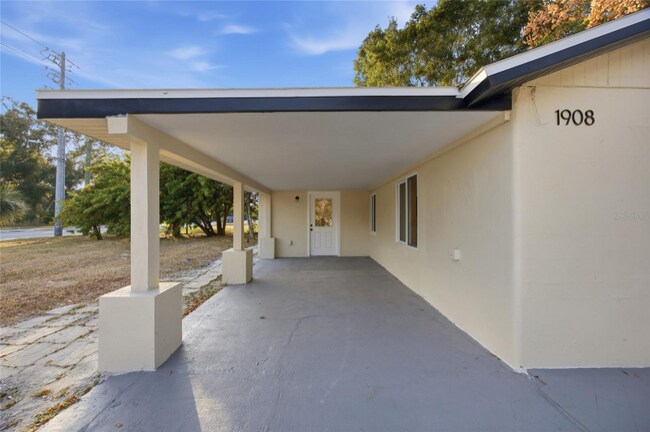 1908 Macomber Ave in Clearwater, FL - Building Photo - Building Photo