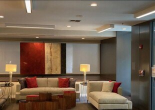 3883 Connecticut Ave NW in Washington, DC - Building Photo - Building Photo