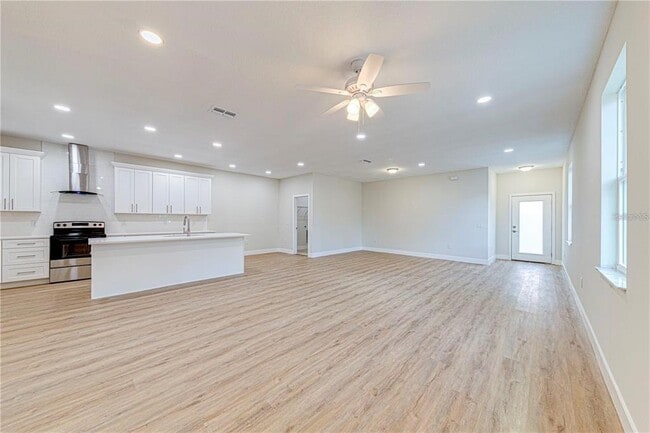 257 N Pine Ave in Oviedo, FL - Building Photo - Building Photo