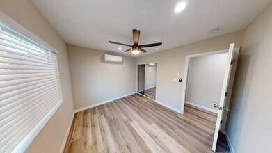 5171 La Dorna St in San Diego, CA - Building Photo - Building Photo