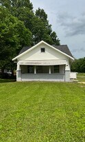 3891 Chattanooga Valley Rd in Flintstone, GA - Building Photo