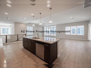 9001 E San Victor Dr in Scottsdale, AZ - Building Photo - Building Photo