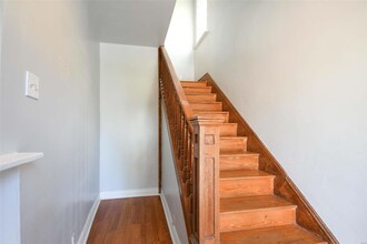 6812 W Park Ave in St. Louis, MO - Building Photo - Building Photo