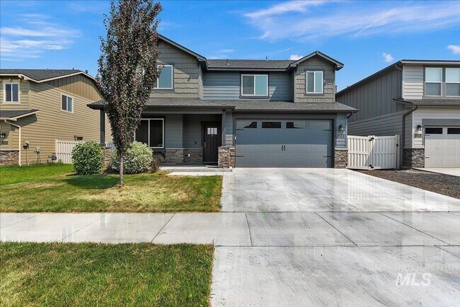 12516 W Azure St in Boise, ID - Building Photo - Building Photo
