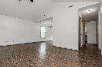 2102 Sunflower Ct in Junction City, KS - Building Photo - Building Photo