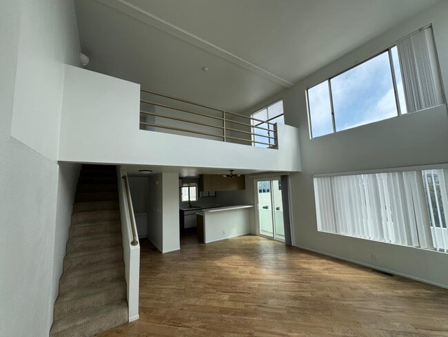 712 9th St in Hermosa Beach, CA - Building Photo - Building Photo