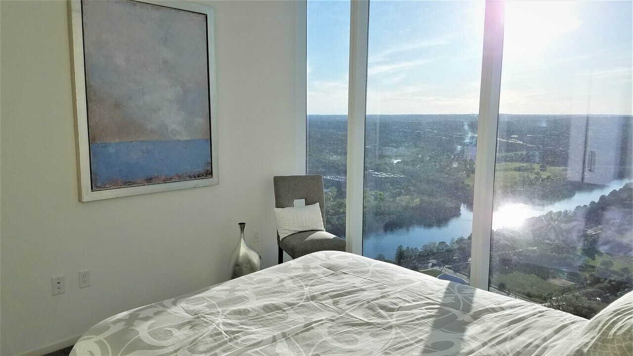 301 West Ave., Unit Suite 4900 in Austin, TX - Building Photo