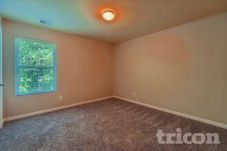 38 Possum Creek Ln in Dallas, GA - Building Photo - Building Photo