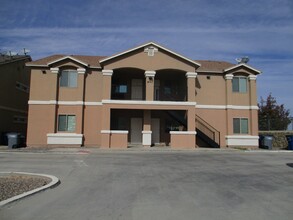 14313 Gil Reyes Dr-Unit -Unit C in El Paso, TX - Building Photo - Building Photo