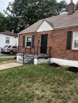 4535 Rosewood Ave in St. Louis, MO - Building Photo