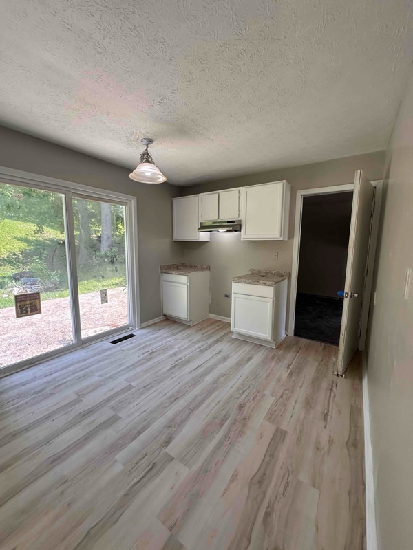 9008 John Paul Ct in Louisville, KY - Building Photo - Building Photo