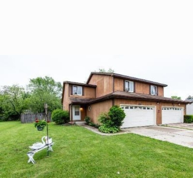 property at 38171 N Loyola Ave