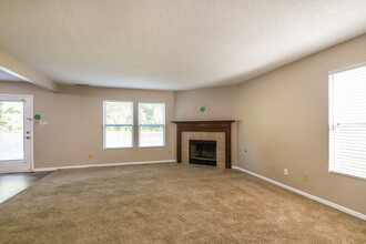 14232 Cuppola Dr in Noblesville, IN - Building Photo - Building Photo