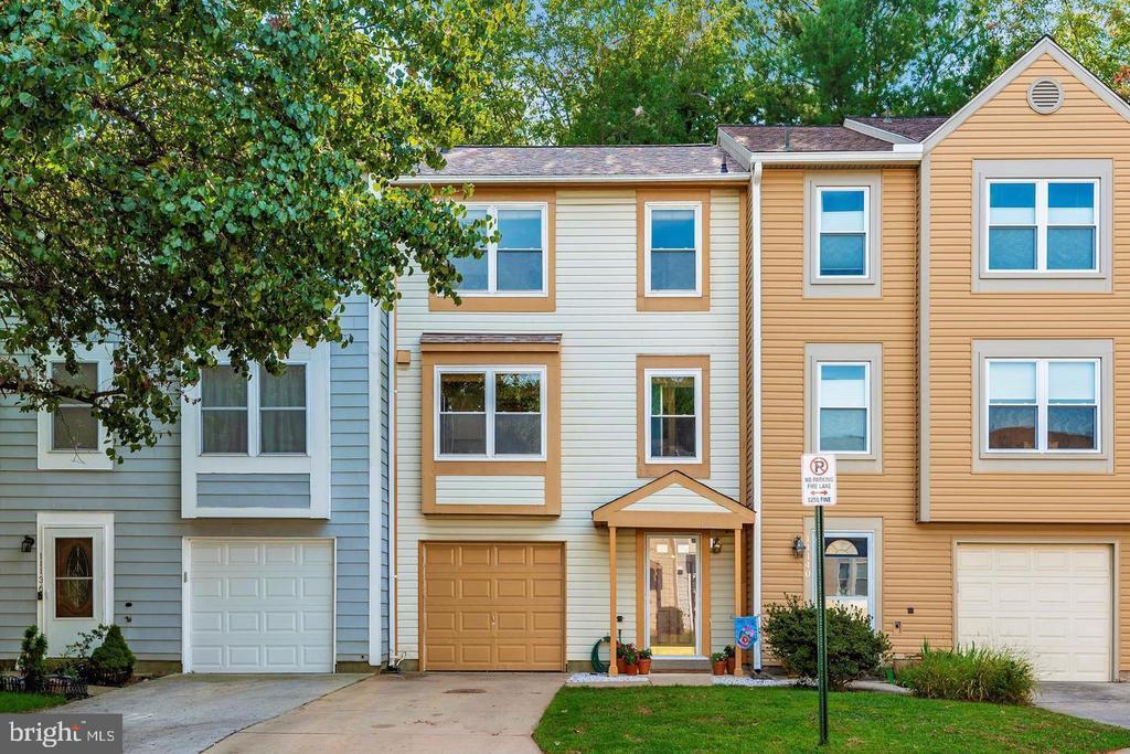 11138 Black Forest Way in Gaithersburg, MD - Building Photo