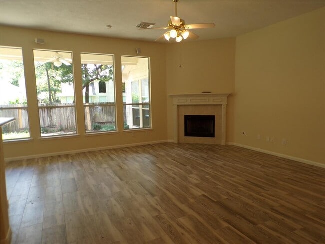 22 Quince Tree Pl in Conroe, TX - Building Photo - Building Photo