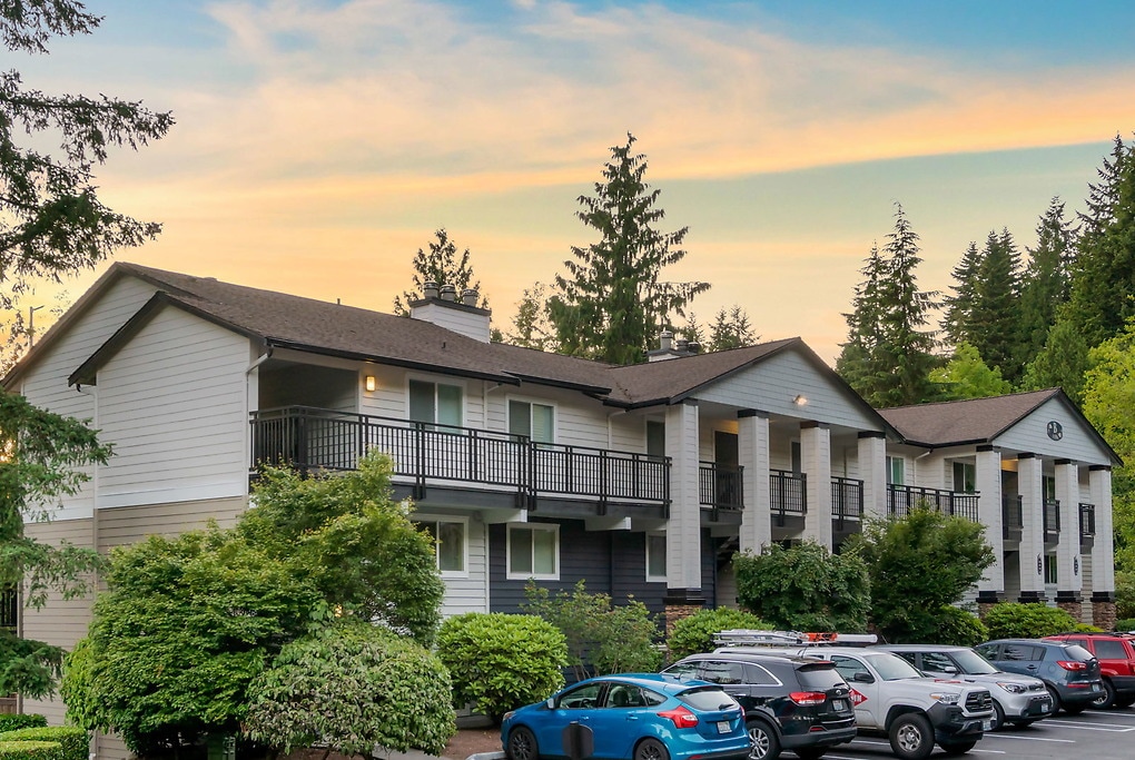 Laurels at Mill Creek in Mill Creek, WA - Building Photo