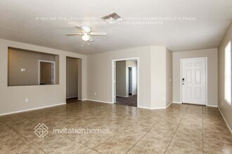 12628 N Main St in El Mirage, AZ - Foto de edificio - Building Photo