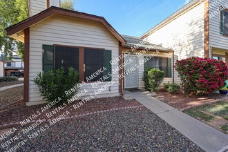 6609 W Kingston Ln in Glendale, AZ - Foto de edificio - Building Photo