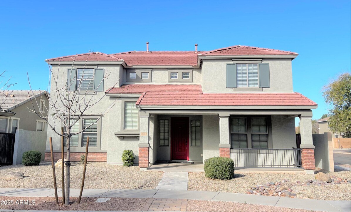 1692 S Rockwell St in Gilbert, AZ - Building Photo
