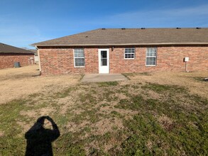 63081 E 285 Ct in Grove, OK - Building Photo - Building Photo