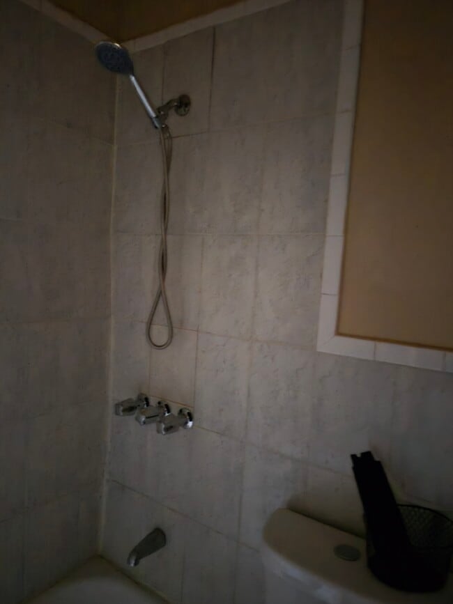 179 Hart St, Unit 2 bedroom, Unit 2 bedroom