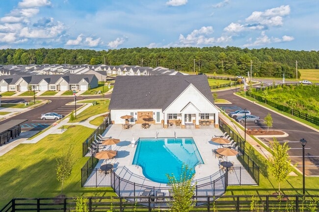 Cottages at Dawsonville in Dawsonville, GA - Building Photo - Building Photo