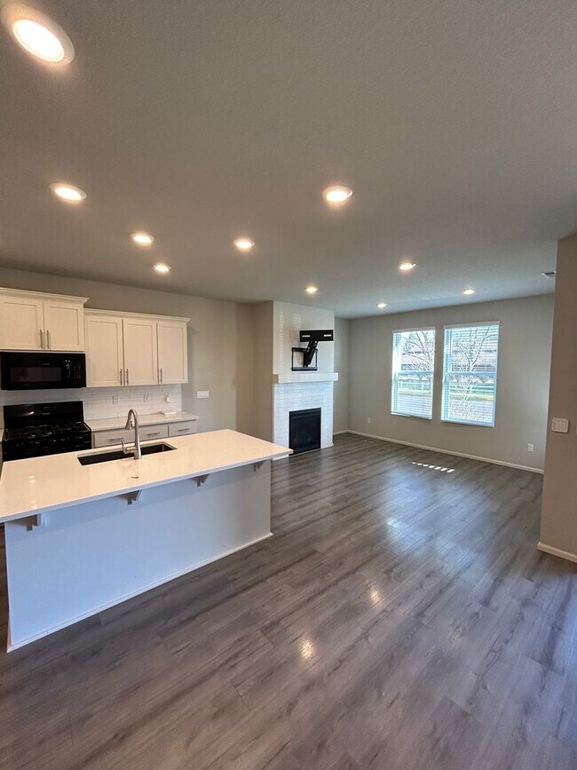 1672 NW Landon St in McMinnville, OR - Building Photo - Building Photo