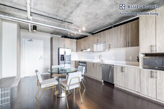 1900 1st Ave-Unit -FL7-ID32 in Seattle, WA - Building Photo - Building Photo