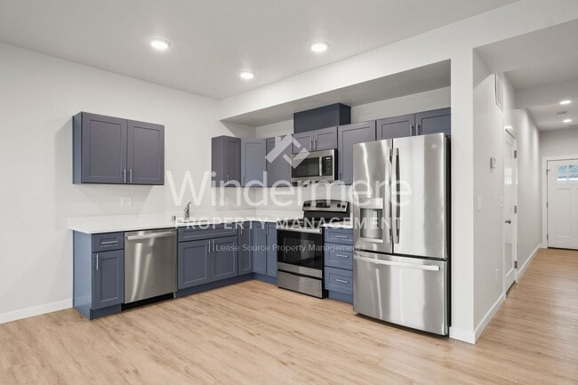7117 E Pacific Way in Spokane Valley, WA - Building Photo - Building Photo