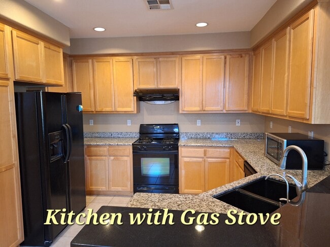 797 Parc Ln in Milpitas, CA - Building Photo - Building Photo