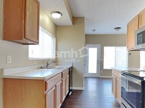 1115 Sunset Dr in Englewood, OH - Building Photo - Building Photo