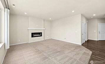 10537 185th St Ct E in Puyallup, WA - Building Photo - Building Photo