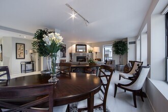 755 Boylston St in Boston, MA - Building Photo - Building Photo