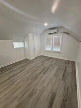 306 E Hughbert St-Unit -1/2 B in Norman, OK - Building Photo - Building Photo