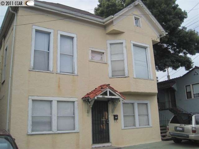 410 45th St in Oakland, CA - Building Photo