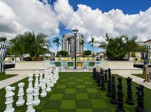 AMLI Dadeland in Miami, FL - Building Photo - Building Photo