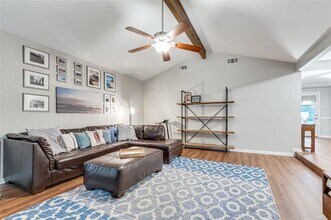 2828 Oak Forest Dr in Grapevine, TX - Building Photo - Building Photo