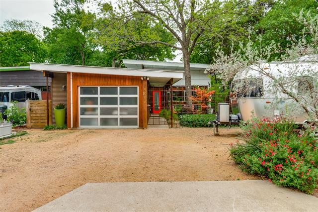 property at 9002 Eustis Ave