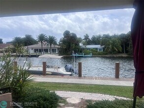 2850 NE 30th St in Fort Lauderdale, FL - Building Photo - Building Photo