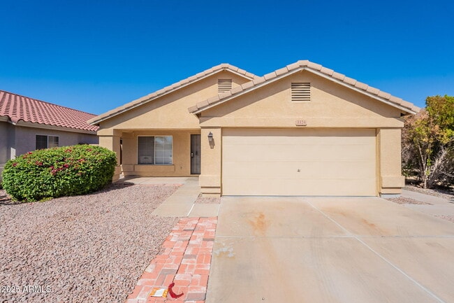 3324 W Maldonado Rd in Phoenix, AZ - Building Photo - Building Photo