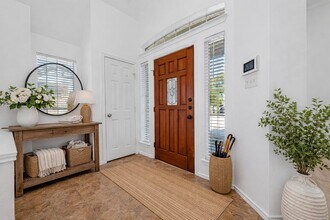 15619 Winding Valley Dr in Houston, TX - Building Photo - Building Photo