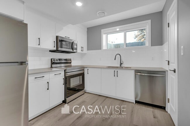 property at 9348-9154 154 St