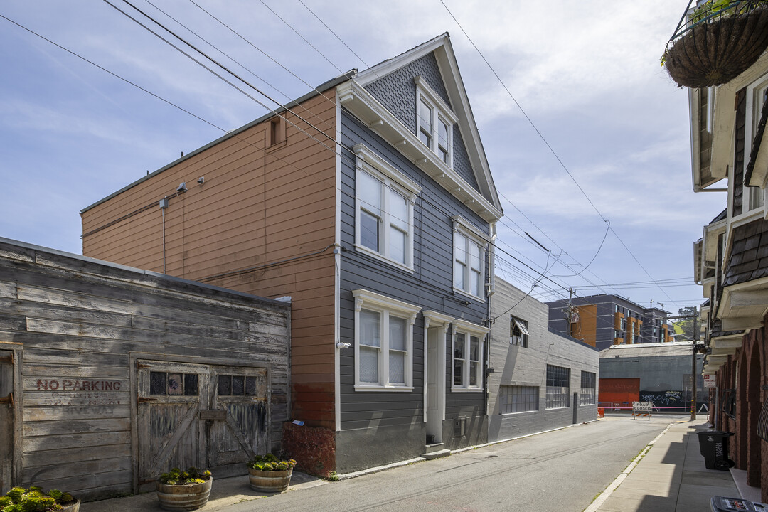 87 Virgil St in San Francisco, CA - Building Photo