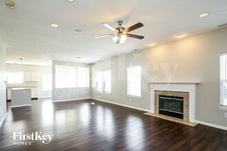 3526 Firethorn Drive in Whitestown, IN - Building Photo - Building Photo